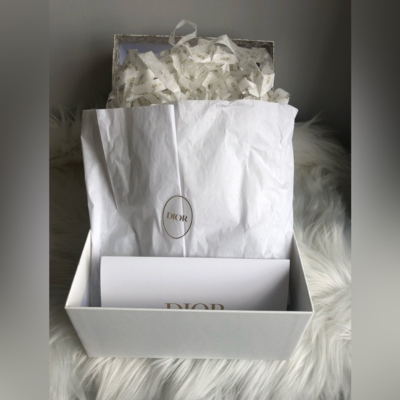 Beautiful Christian Dior Box - Picture 6 of 6